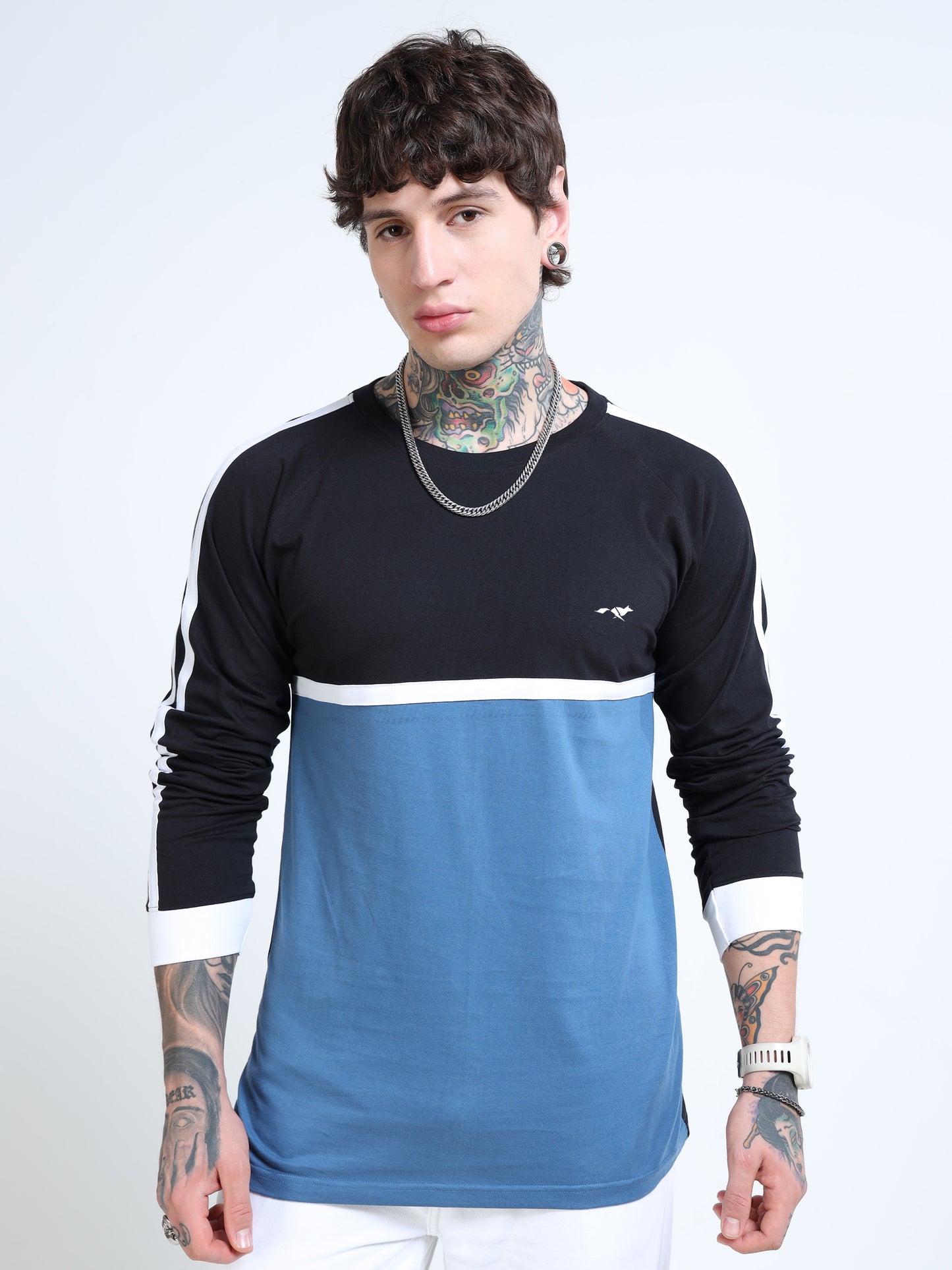 Men’s Black & Blue Colorblock Long Sleeve Crew Neck T-Shirt with Contrast Stripes