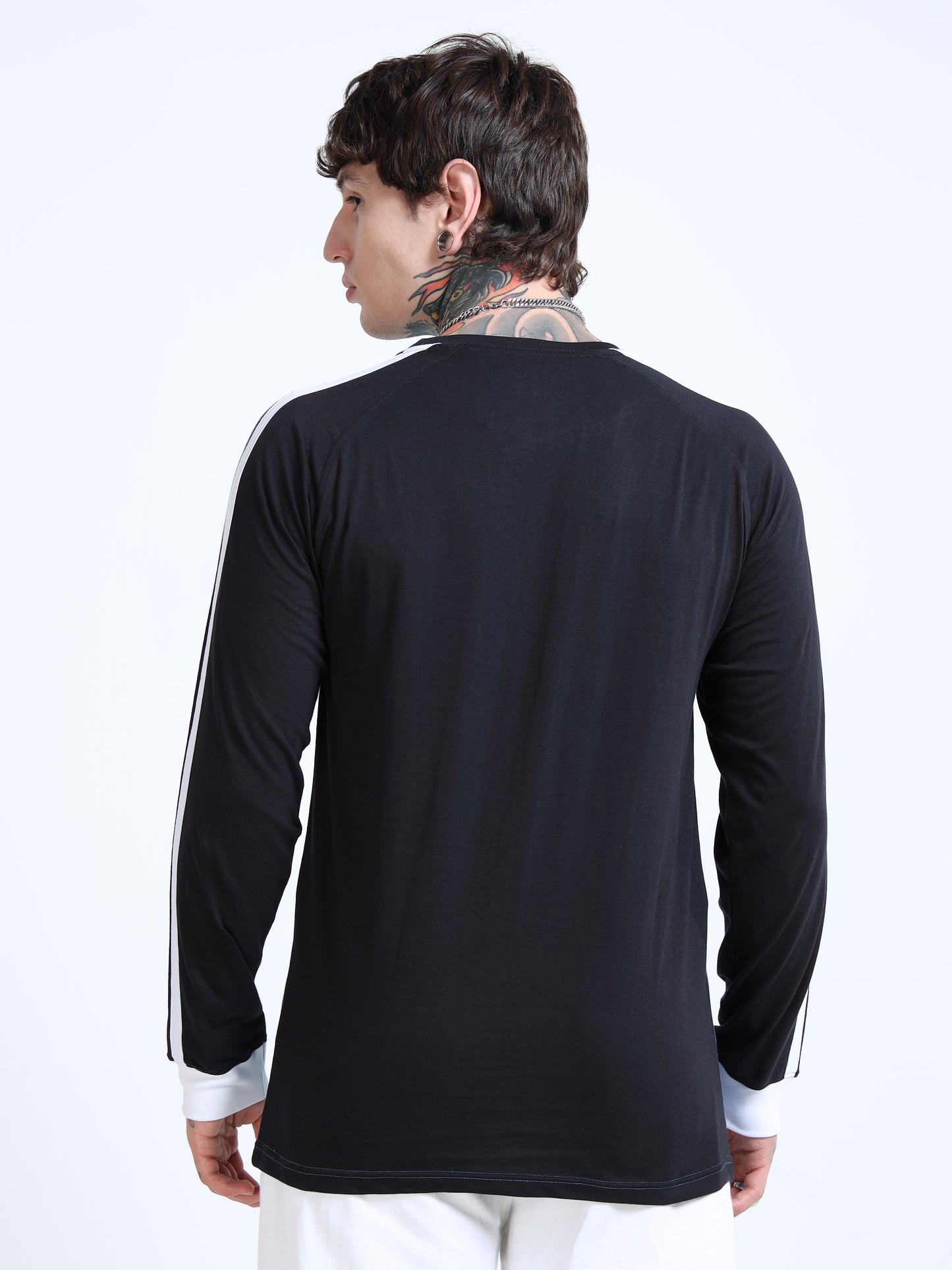 Men’s Black & Blue Colorblock Long Sleeve Crew Neck T-Shirt with Contrast Stripes