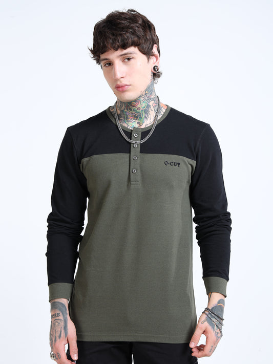 Men Colourblocked Henley Neck T-shirt