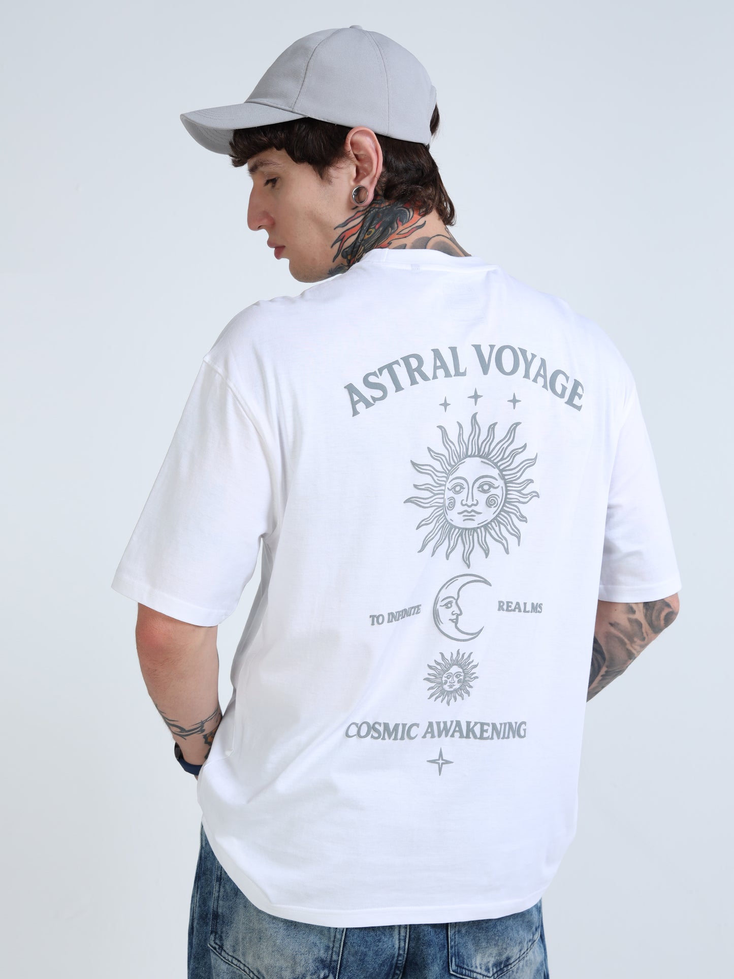 Men Oversized Printed Cotton Round Neck Drop-Shoulder Sleeves T-shirt