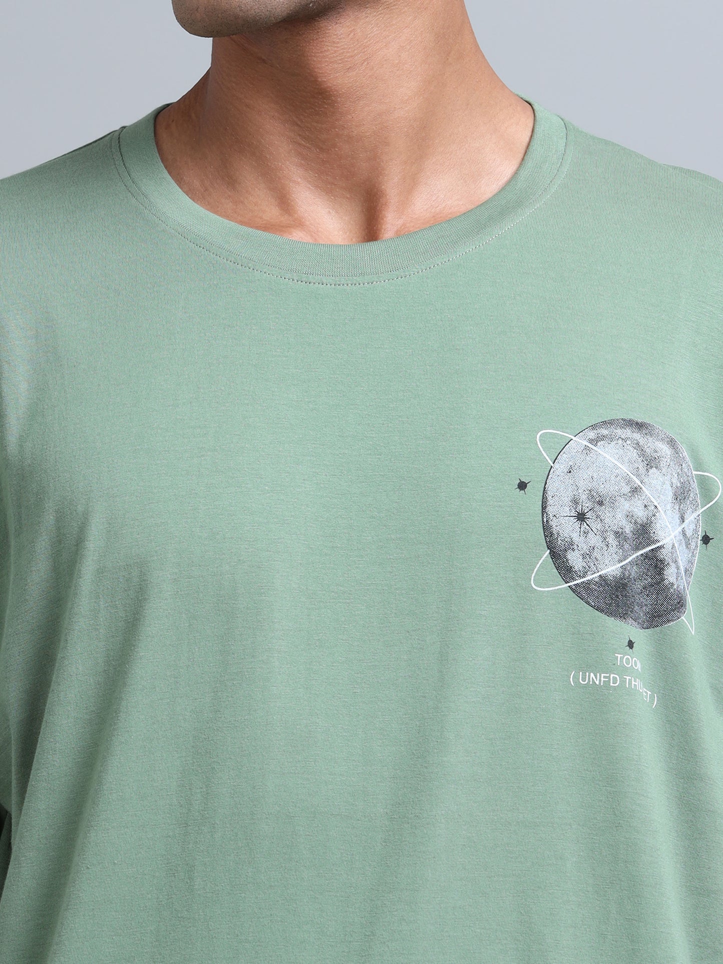 Mens Orbit Moon Graphic Olive Oversized T-Shirt – Pure Cotton Drop Shoulder Tshirt