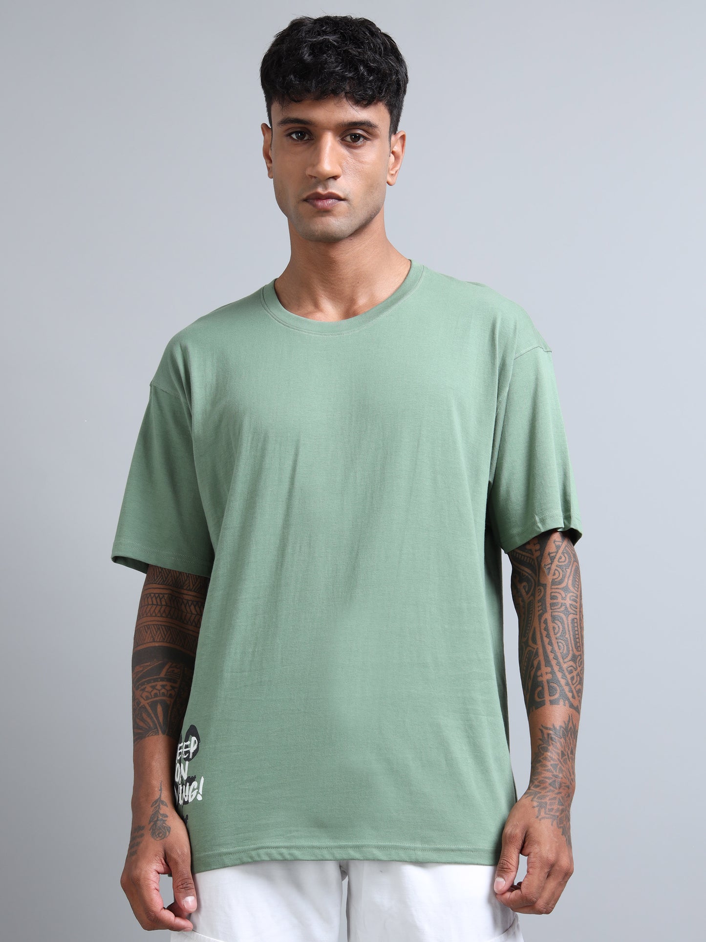 Men’s Casual Oversized Tee – Keep On Moving Print | Cotton Streetwear T-Shirt