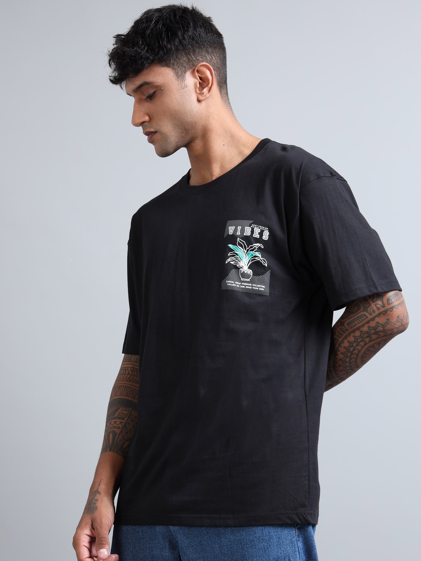 Mens VIBES Black Oversized T-Shirt – Premium Cotton Drop Shoulder | Aesthetic Back Print Streetwear
