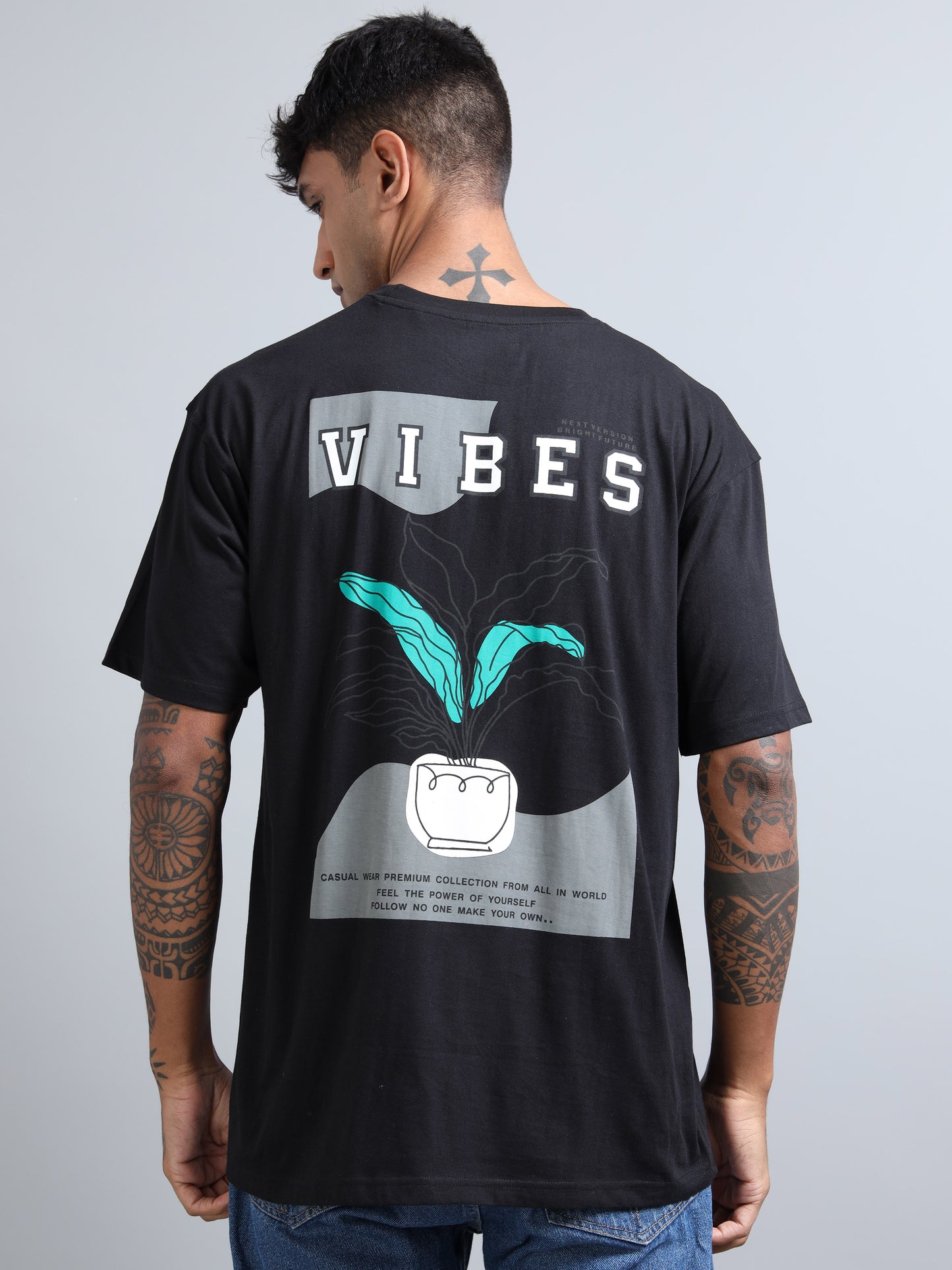 Mens VIBES Black Oversized T-Shirt – Premium Cotton Drop Shoulder | Aesthetic Back Print Streetwear