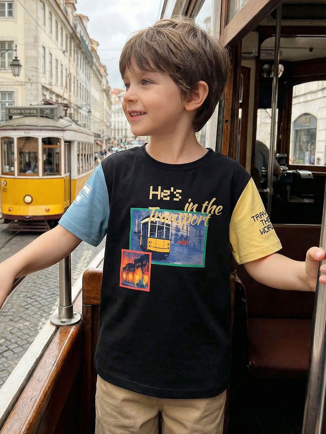 Boys Black Graphic printed T-shirt