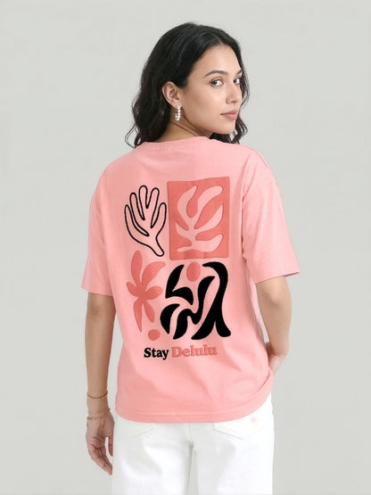 Women’s Oversized Peach Tshirt – Stay Delulu Graphic Tee