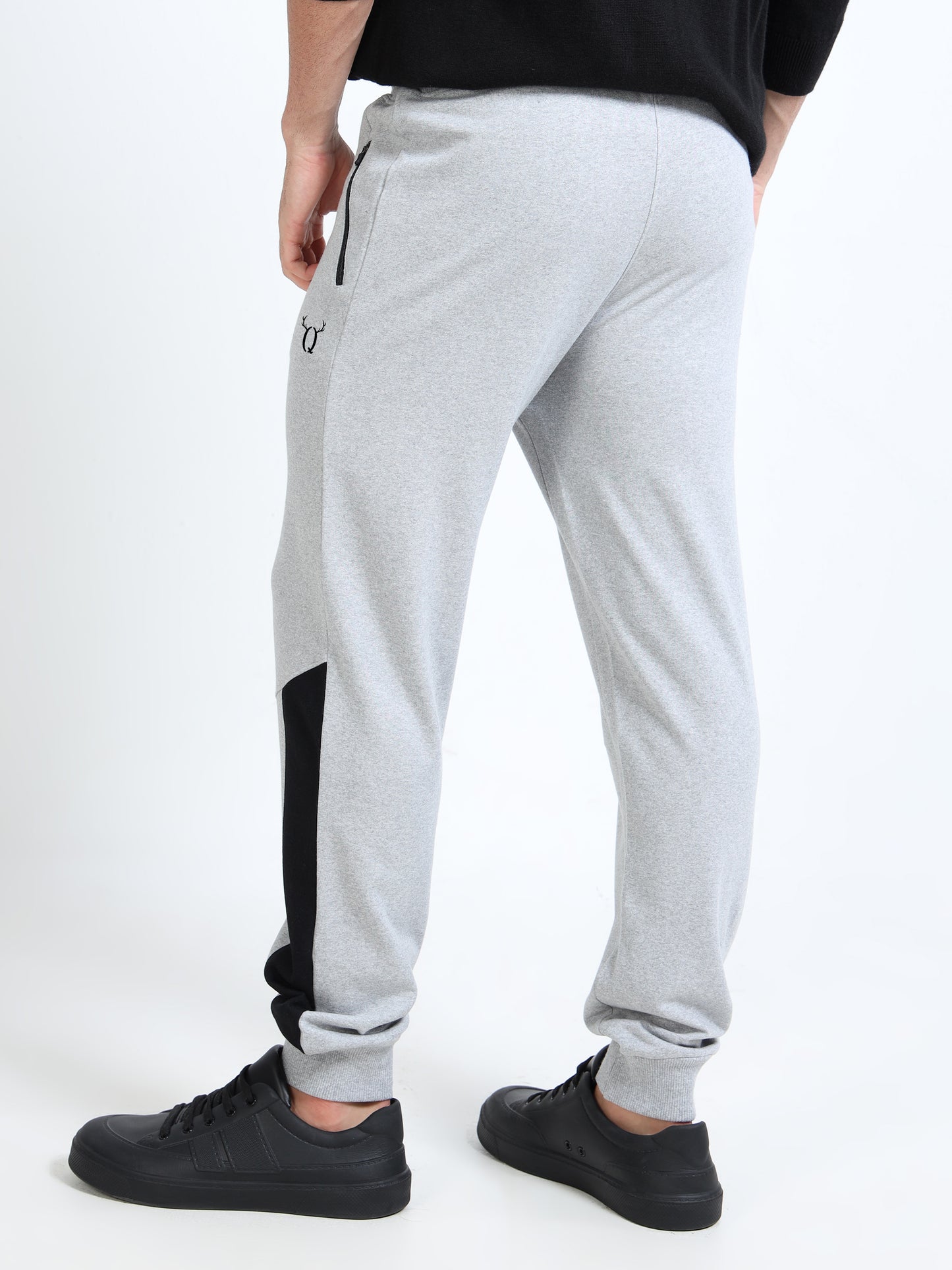 Men Mid-Rise Color-Blocked Joggers