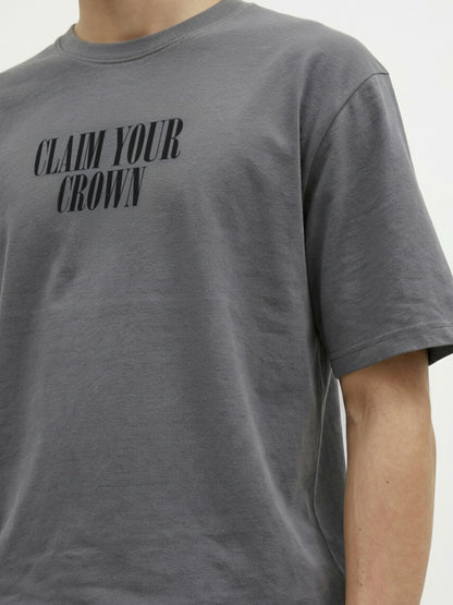 Men’s Oversized Grey Graphic T-Shirt – Crown Chess Back Print |  Cotton Blend Drop Shoulder Streetwear Tee
