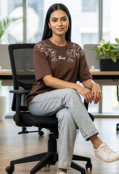 Womens Oversized Brown Graphic T-Shirt – Minimal Botanical Print