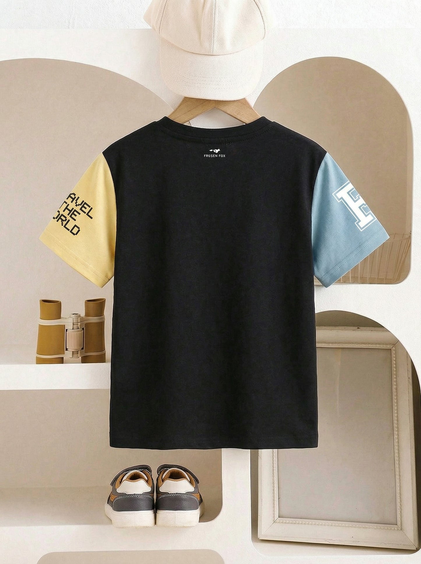 Boys Black Graphic printed T-shirt