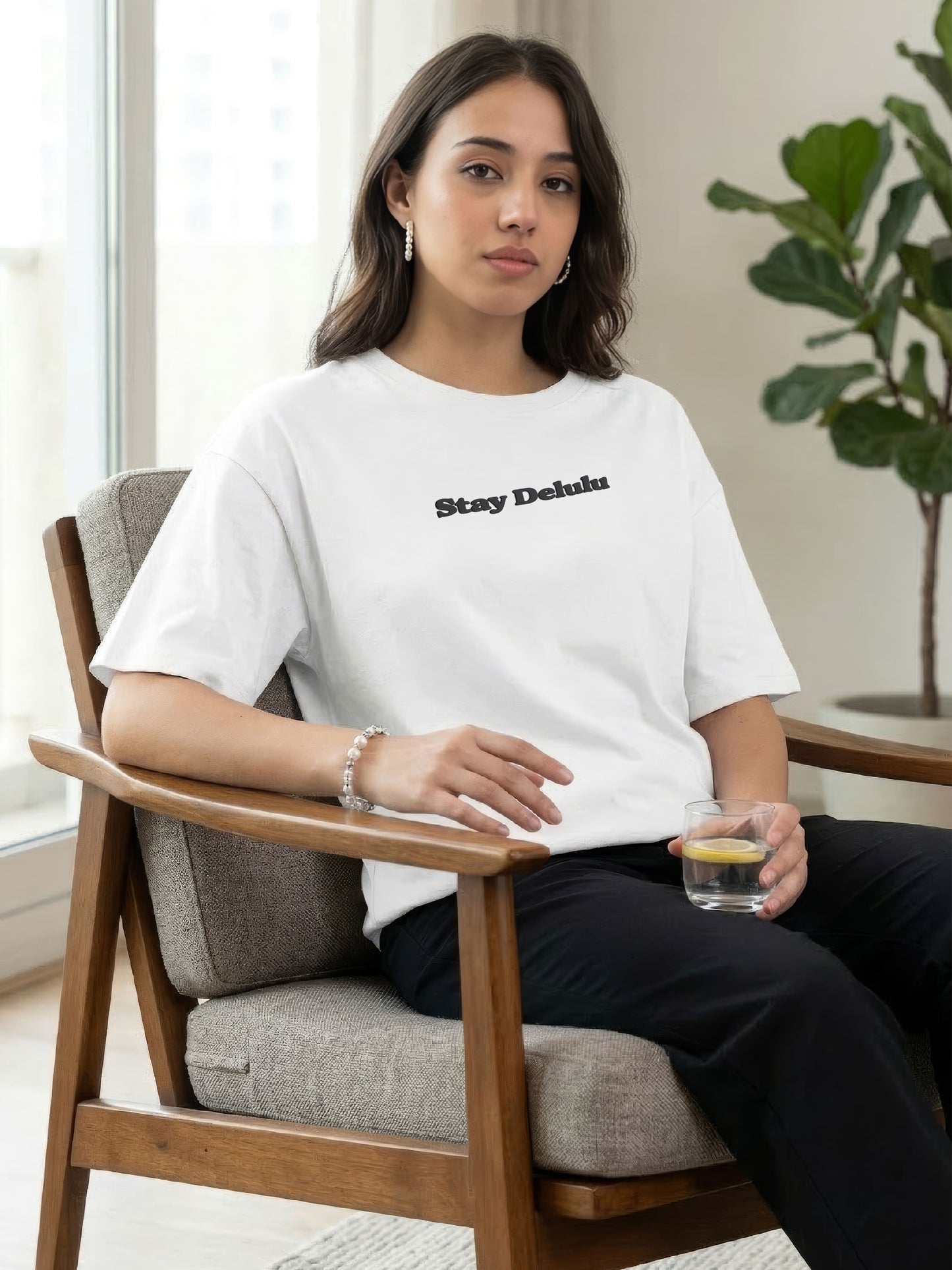 Women’s Oversized White Tshirt – Stay Delulu Graphic Tee